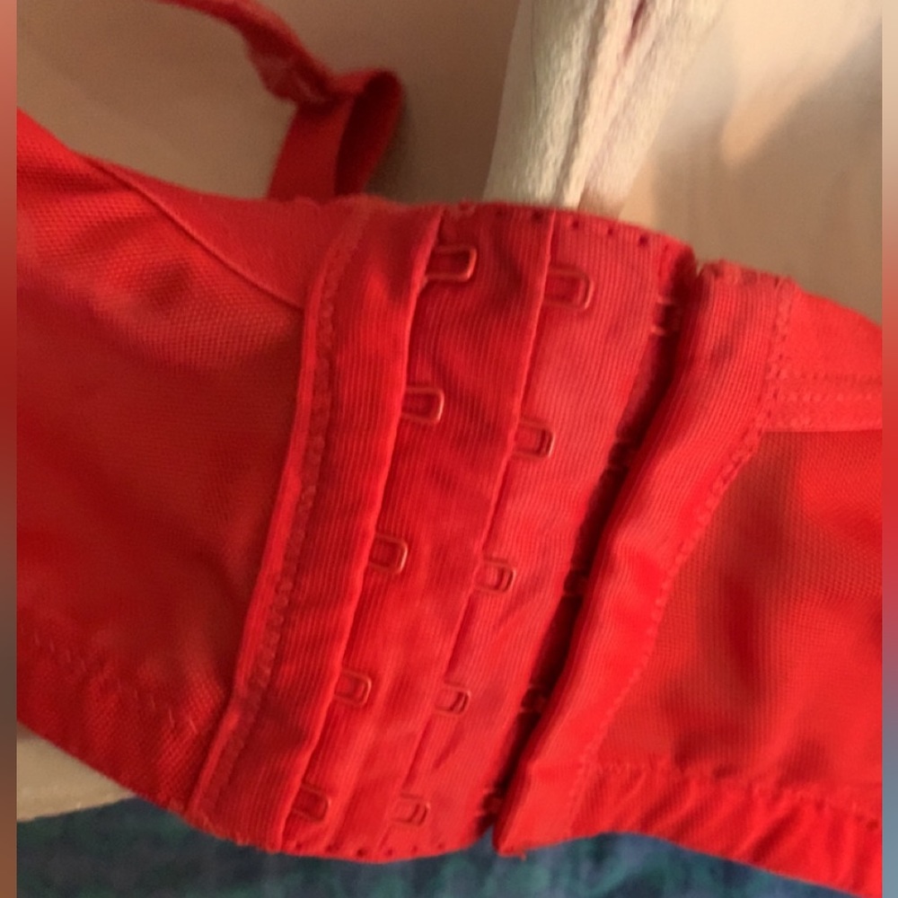 42H Lace Red gently used bra by Lane Bryant - Picture 4 of 5